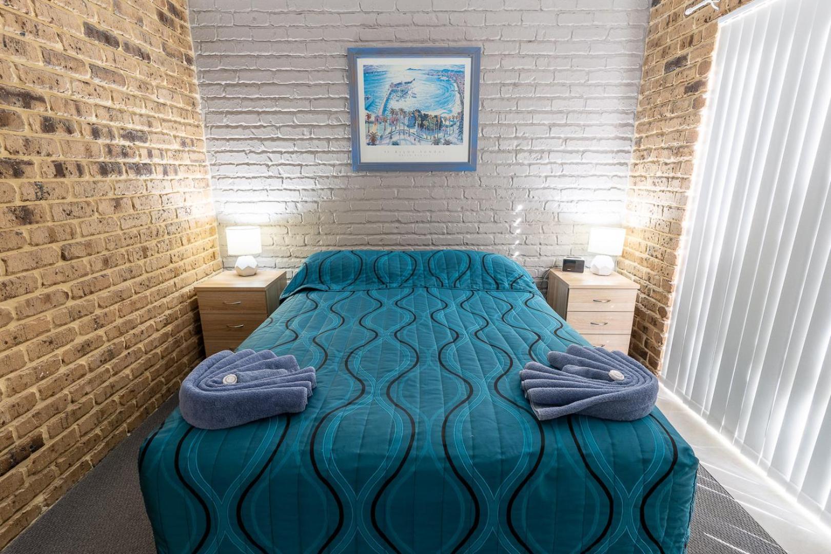 Beachfront Apartments Меримбула Екстер'єр фото